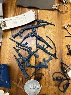 1977-1983 Vintage Star Wars Accessories Guns Weapons Parts Lot