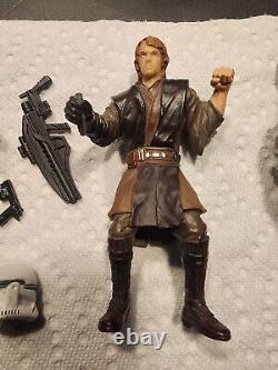 2008 Vintage Hasbro Star Wars Clone Wars Turbo Tank With 5 Action figures