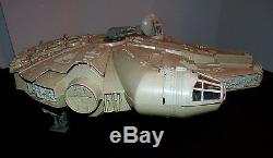 Kenner 1979 Star Wars Millennium Falcon Vintage Spaceship Playset with Figures Lot
