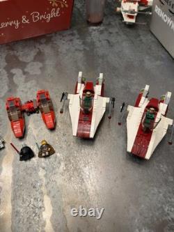 Lego Star Wars Lot Of 31 Minifigures And Ships Vintage