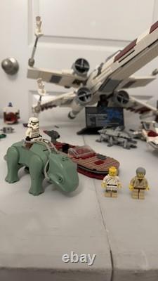 Lego Star Wars Lot Of 31 Minifigures And Ships Vintage