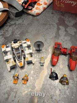 Lego Star Wars Lot Of 31 Minifigures And Ships Vintage