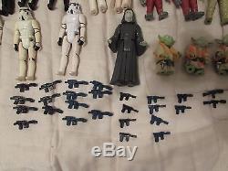 Lot 100 vintage Kenner Star Wars action figures, original weapons, accessories