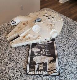 Millennium Falcon 1979 STAR WARS Vintage Original COMPLETE with Training Ball