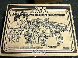 Millennium Falcon vintage original with box Complete. Kenner Star Wars