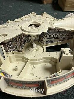 Millennium Falcon vintage original with box Complete. Kenner Star Wars