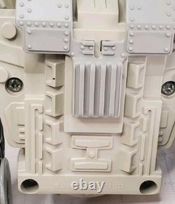 Mint Vintage 1982 Kenner AT-ST Scout Walker Vehicle with Return of the Jedi Box