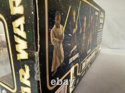 New Sealed Hasbro Star Wars JEDI TRAINING ACADEMY + Vintage Disneyland Diploma