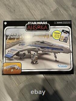 New Sealed Star Wars The Vintage Collection New Republic E-Wing & KE4-N4