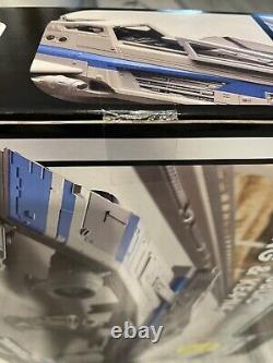 New Sealed Star Wars The Vintage Collection New Republic E-Wing & KE4-N4