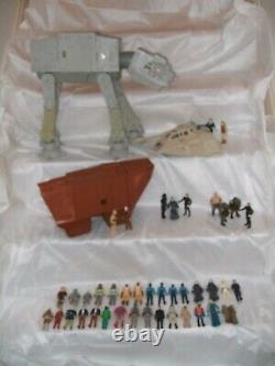 STAR WARS, 43 VINTAGE KENNER 1970's, 80's, BOBA FETT, LUKE, SANDCRAWLER, VADER