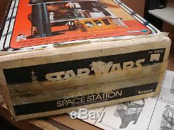 Star Wars 1977 1978 Vintage Kenner Death Star Space Station with Box Instructions