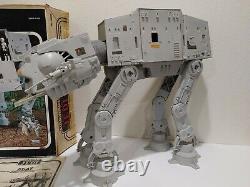 Star Wars 1983 Vintage Imperial AT-AT Walker Vehicle Box & Instructions