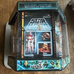 Star Wars 2012 SDCC Carbon Freezing Chamber TVC Jar Jar in Carbonite exclusive