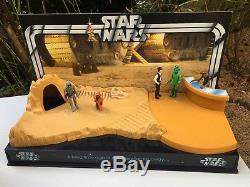 Star Wars Action Figure Display Diorama Retro Vintage Style Boxed With Figures