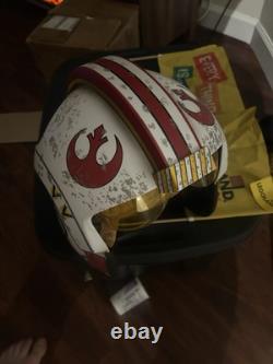 Star Wars Galaxy's Edge Disney Parks Exclusive Luke Skywalker Play Helmet NEW