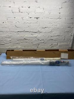 Star Wars George Lucas' Super Live Adventure NOS 1992 Lightsabers X 2
