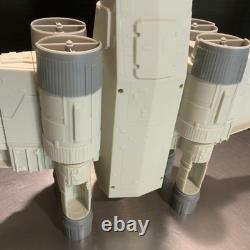 Star Wars Giant X-Wing Fighter R2D2 Pilot Toy Hasbro C2604A Vintage Collectible