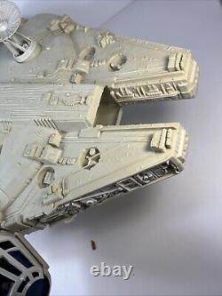 Star Wars Millenium Falcon Space Ship Vintage 1979 for parts display pls read