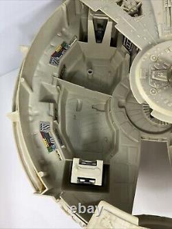 Star Wars Millenium Falcon Space Ship Vintage 1979 for parts display pls read