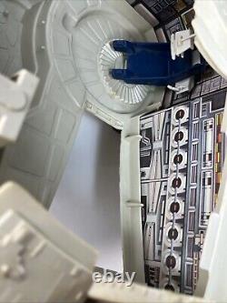 Star Wars Millenium Falcon Space Ship Vintage 1979 for parts display pls read