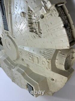 Star Wars Millenium Falcon Space Ship Vintage 1979 for parts display pls read