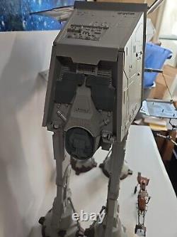 Star Wars The Vintage Collection AT-AT 2012 (#A0788) Toys R Us Exclusive