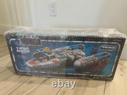 Star Wars The Vintage Collection Y-Wing Fighter 2011 Toys R Us Exclusive SEALED