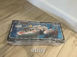 Star Wars The Vintage Collection Y-Wing Fighter 2011 Toys R Us Exclusive SEALED