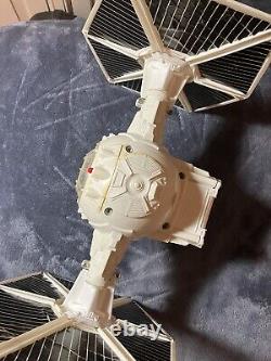 Star Wars Vintage 1978 Complete Tie Fighter with Working Sound and Light