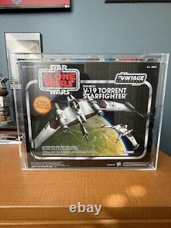 Star Wars Vintage Collection AFA Graded 85 V-19 Torrent Star Fighter 2011