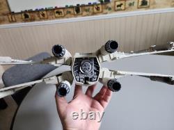 Star Wars Vintage Collection Luke Skywalker X-Wing X Wing Fighter Red 5