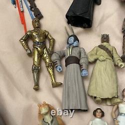 VINTAGE Kenner Hasbro Star Wars Action Figures with Darth Vader Collectors Case