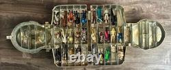 VINTAGE Star Wars C-3PO case with 29 Figures
