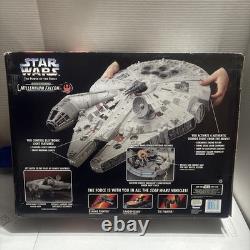 VTG Kenner Star Wars The Power of The Force Electronic Millennium Falcon Vehicle