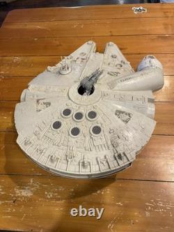 Vintage 1970's Kenner Star Wars Mellenium Falcon