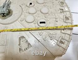 Vintage 1979 Kenner Star Wars Millennium Falcon with Original Box Spaceship