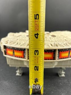 Vintage 1982 Star Wars Millennium Falcon Kenner Micro Collection