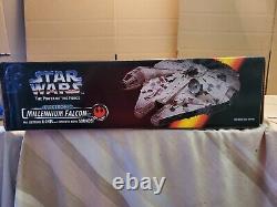 Vintage 1995 Star Wars ELECTRONIC MILLENNIUM FALCON Power Of The Force MIB