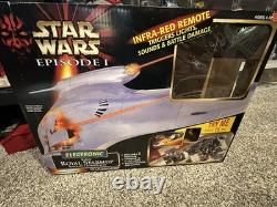 Vintage 1999 Hasbro Star Wars Episode 1 Naboo Royal Starship Electronic Complete