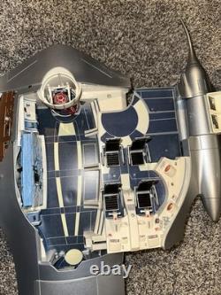 Vintage 1999 Hasbro Star Wars Episode 1 Naboo Royal Starship Electronic Complete