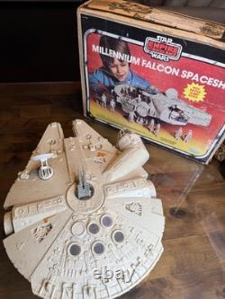 Vintage Empire Strikes Back Millennium Falcon Kenner 1980 withBox! Minty Color