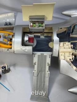 Vintage Hasbro Star Wars Episode 1 Naboo Royal Starship Electronic w Box 1999 Vintage Hasbro Star Wars Episode 1 Naboo Royal Starship Electronic w Box 1999