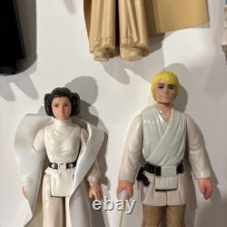 Vintage Kenner 1977 Star Wars Figurines Set Of Seven