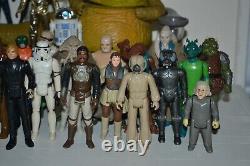 Vintage Kenner Star Wars 1983 ROTJ Jabba The Hutt lot 30 loose figures R2D2 C3P0