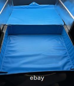 Vintage Kenner Star Wars Action Figure Collector's Case with Figures. Clean Inside