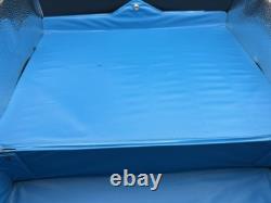 Vintage Kenner Star Wars Action Figure Collector's Case with Figures. Clean Inside