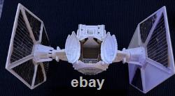 Vintage Lot Of Star Wars Action Figures With Accessories