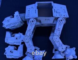 Vintage Lot Of Star Wars Action Figures With Accessories