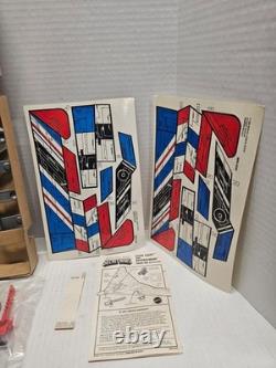 Vintage Marvel Secret Wars Star Dart